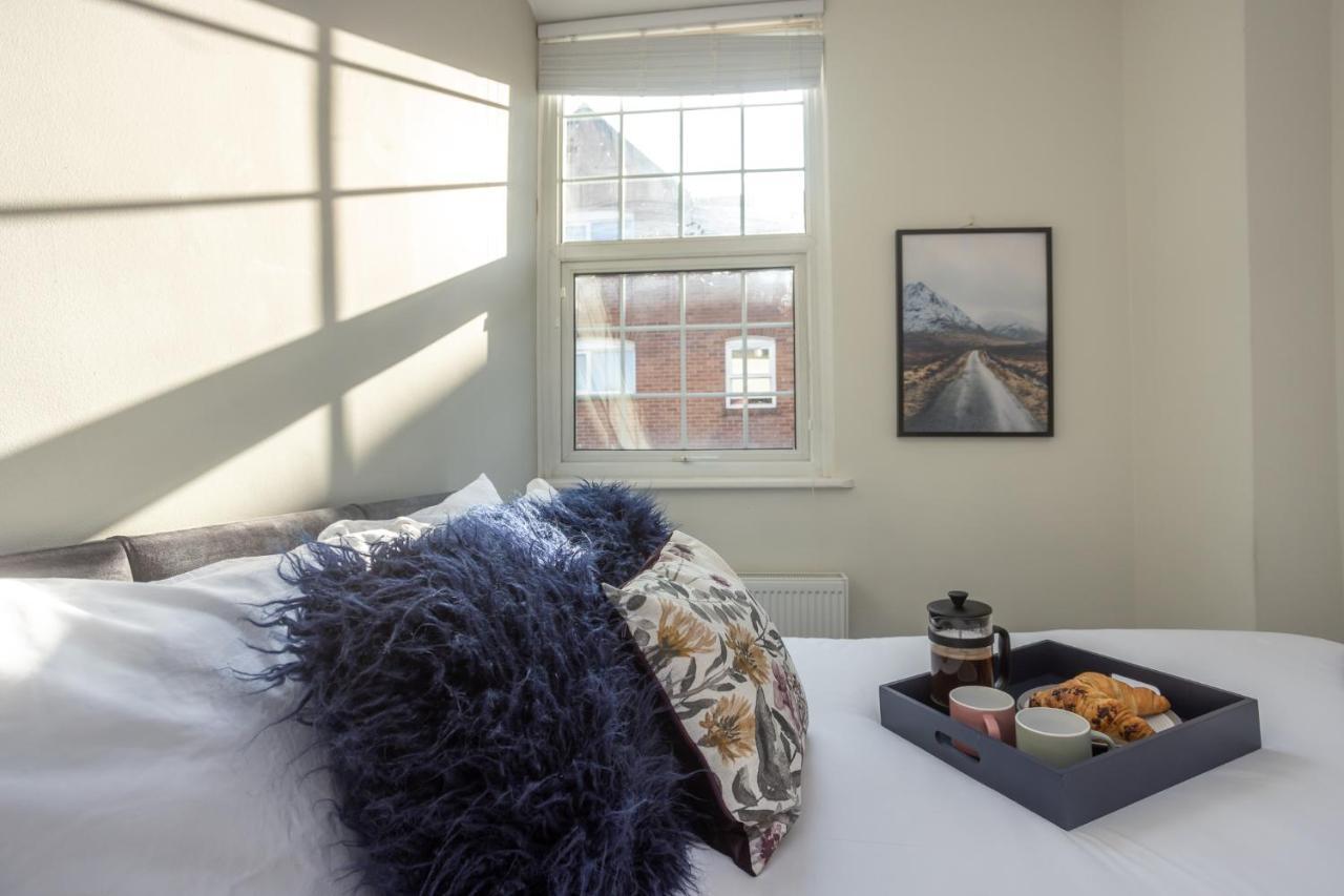 Modern Apartment Within City Walls, Parking Chester Luaran gambar