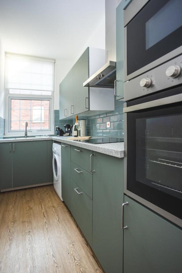Modern Apartment Within City Walls, Parking Chester Luaran gambar
